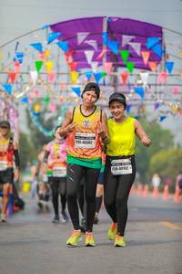 BIB: 40302, 40162
                            <button type="button" onclick="openModal(10332184)" class="btn btn-primary btn-sm float-right btn-popup" data-toggle="modal" data-target=".modal-high-quality">
                        <i class="fas fa-shopping-cart"></i> Add to Cart
                    </button>
                                            <button type="button" onclick="isThisMe(10332184, true)" class="btn btn-success btn-sm float-right btn-popup btn-isme hidden" data-toggle="tooltip" data-placement="bottom" title="นี่คือรูปของคุณใช่ไหม คลิกที่นี่เพื่อเอาเข้าอัลบั้ม">
                        <i class="fas fa-plus"></i> Add to album
                    </button>
                    <button type="button" onclick="isThisMe(10332184, false)" class="btn btn-warning btn-sm float-right btn-popup btn-isnotme hidden">
                        <i class="fas fa-ban"></i> Remove from album
                    </button>